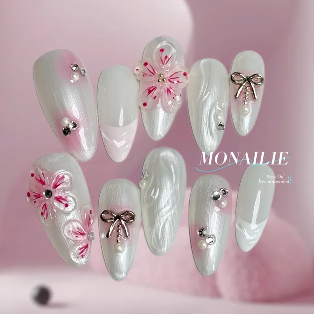 Pearl White Floral & Bow Press-On Nails